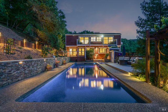 1676 Indian Valley Rd, Novato, CA 94947