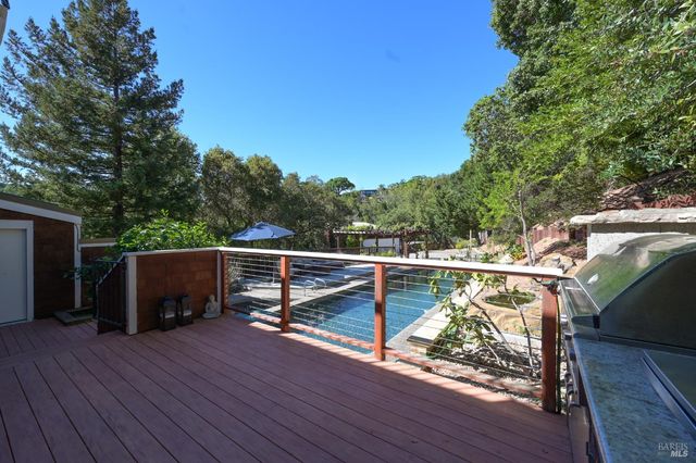 1676 Indian Valley Rd, Novato, CA 94947