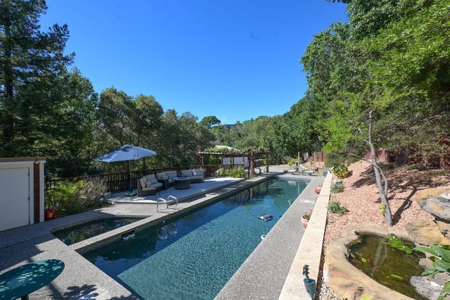 1676 Indian Valley Rd, Novato, CA 94947