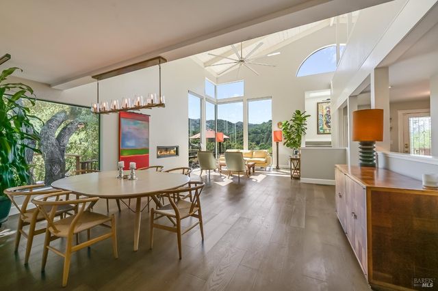 1676 Indian Valley Rd, Novato, CA 94947