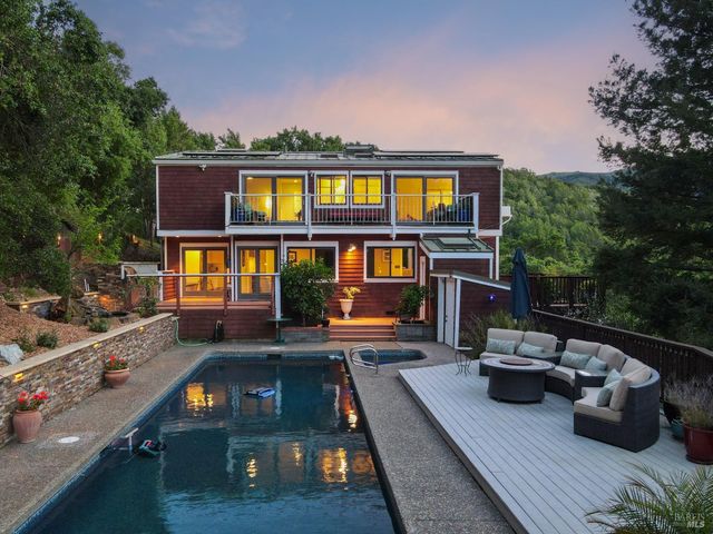 1676 Indian Valley Rd, Novato, CA 94947