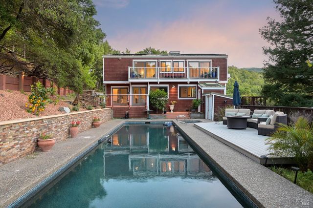 1676 Indian Valley Rd, Novato, CA 94947