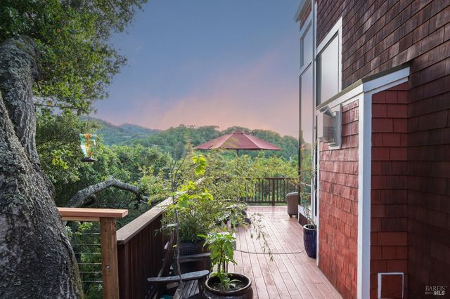 1676 Indian Valley Rd, Novato, CA 94947