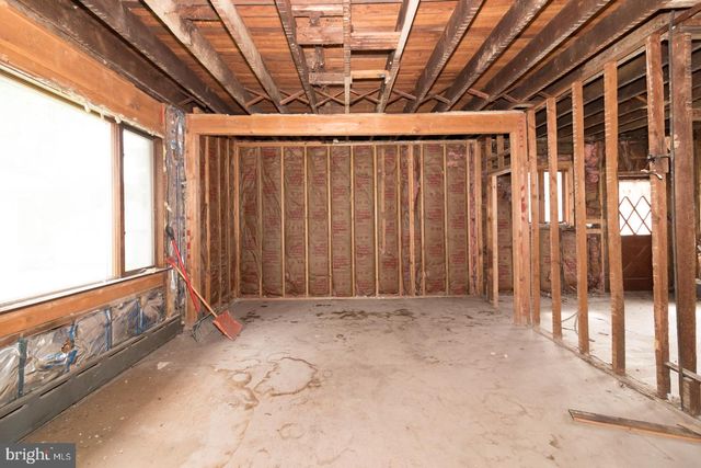 230 WHITE HORSE PIKE, West Collingswood, NJ 08107