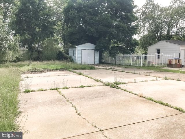 230 WHITE HORSE PIKE, West Collingswood, NJ 08107