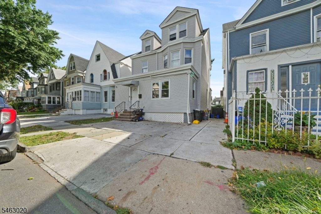 142 Greenwood Ave, East Orange City, NJ 07017 — exterior