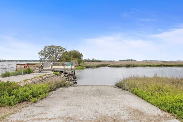 2363 Eades Lane, Charleston, SC 29414