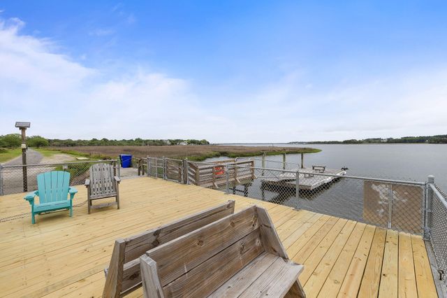 2363 Eades Lane, Charleston, SC 29414