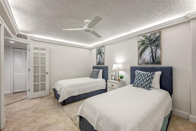 20 WHISPERING SANDS DRIVE 1102, Sarasota, FL 34242