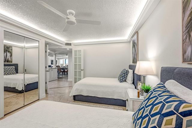 20 WHISPERING SANDS DRIVE 1102, Sarasota, FL 34242