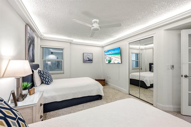 20 WHISPERING SANDS DRIVE 1102, Sarasota, FL 34242