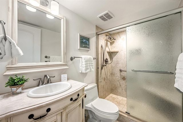 20 WHISPERING SANDS DRIVE 1102, Sarasota, FL 34242