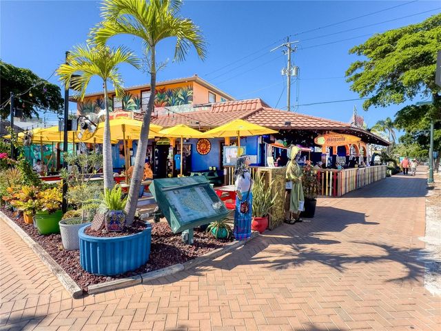 20 WHISPERING SANDS DRIVE 1102, Sarasota, FL 34242