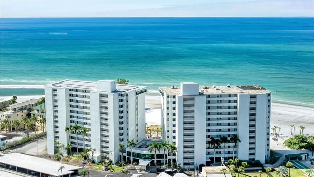 20 WHISPERING SANDS DRIVE 1102, Sarasota, FL 34242