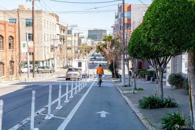 484 Kansas Street, San Francisco, CA 94107