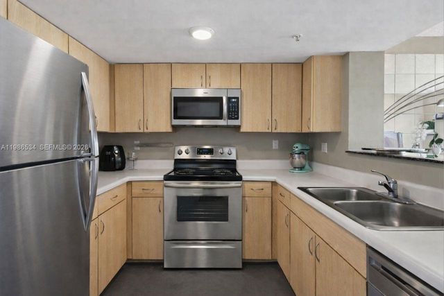 3000 CORAL WAY 416, Miami, FL 33145
