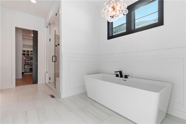 16908 Rosehill Street, Overland Park, KS 66221