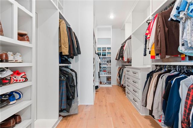 16908 Rosehill Street, Overland Park, KS 66221