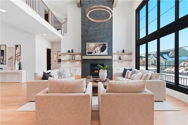 16908 Rosehill Street, Overland Park, KS 66221