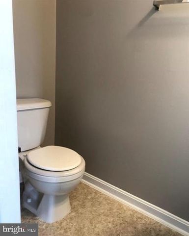 2925 ROTTERDAM LOOP, Woodbridge, VA 22191