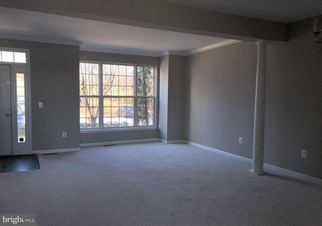 2925 ROTTERDAM LOOP, Woodbridge, VA 22191