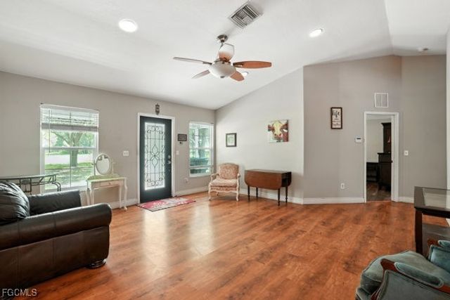 435 Trader RD, Fort Denaud, FL 33935