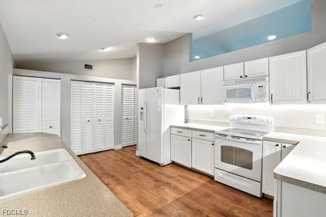 435 Trader RD, Fort Denaud, FL 33935