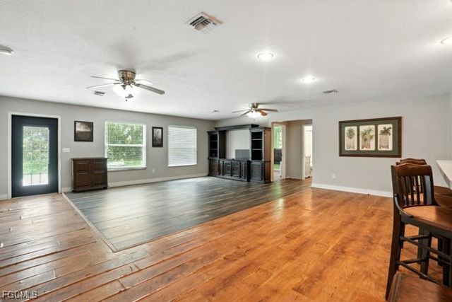 435 Trader RD, Fort Denaud, FL 33935