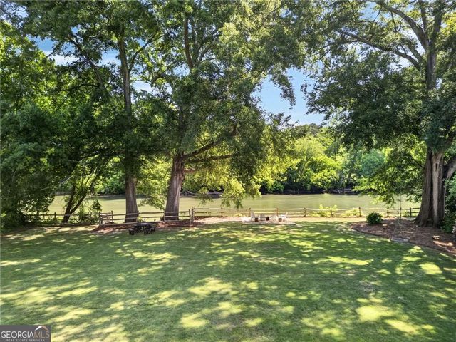 3669 Cochise Drive, Atlanta, GA 30339