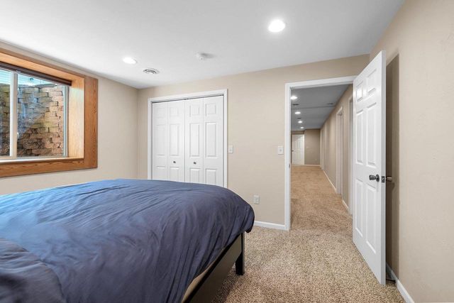 233 BURNING TREE COURT, Wrightstown, WI 54180