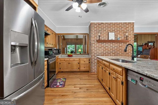 1965 Highway 52 E, Ellijay, GA 30536