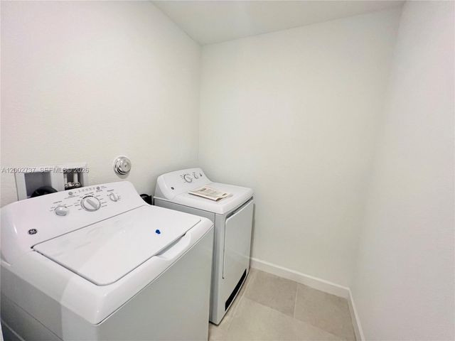 6939 Harbours Edge Ave 6939, Lake Worth, FL 33467