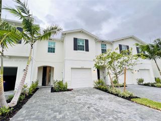 6939 Harbours Edge Ave 6939, Lake Worth, FL 33467