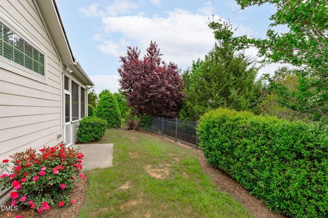 115 Heatherwood Drive, Chapel Hill, NC 27516