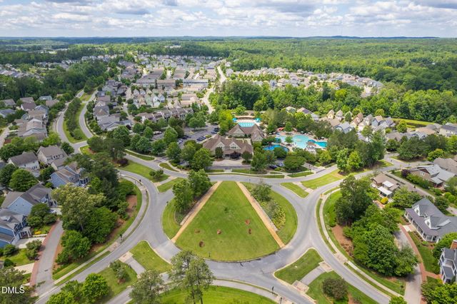 115 Heatherwood Drive, Chapel Hill, NC 27516