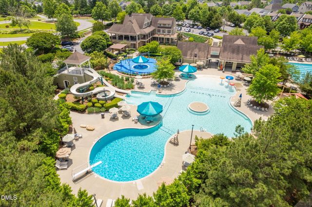 115 Heatherwood Drive, Chapel Hill, NC 27516