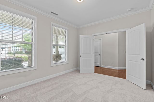 115 Heatherwood Drive, Chapel Hill, NC 27516