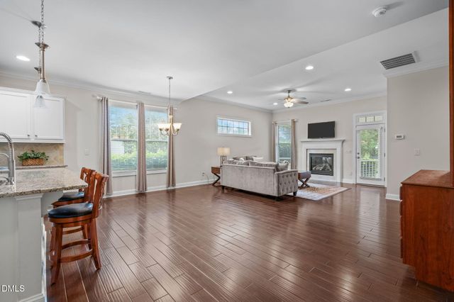 115 Heatherwood Drive, Chapel Hill, NC 27516