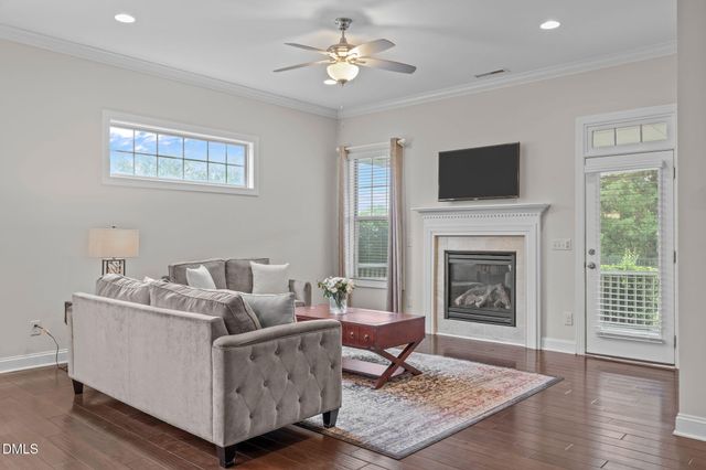 115 Heatherwood Drive, Chapel Hill, NC 27516