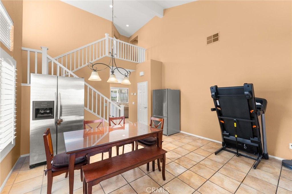 Image 14 of property listing at 909 Heron Drive, Corona, CA 92879