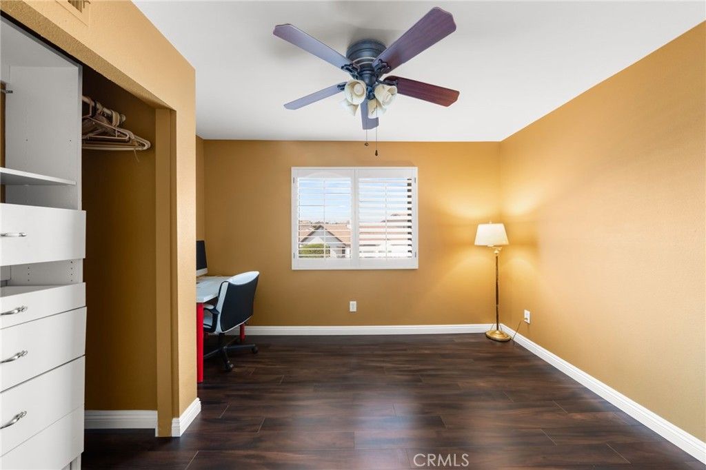 Image 24 of property listing at 909 Heron Drive, Corona, CA 92879