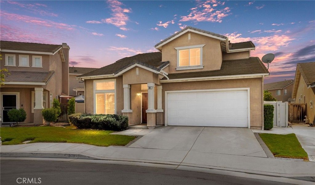 Image 4 of property listing at 909 Heron Drive, Corona, CA 92879