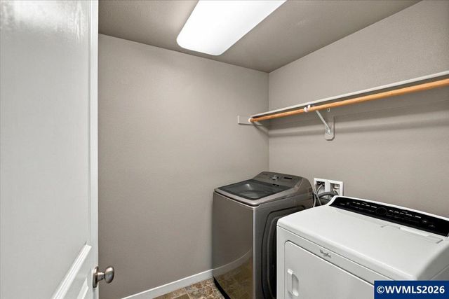 2677 Kingston Wy NW, Albany, OR 97321