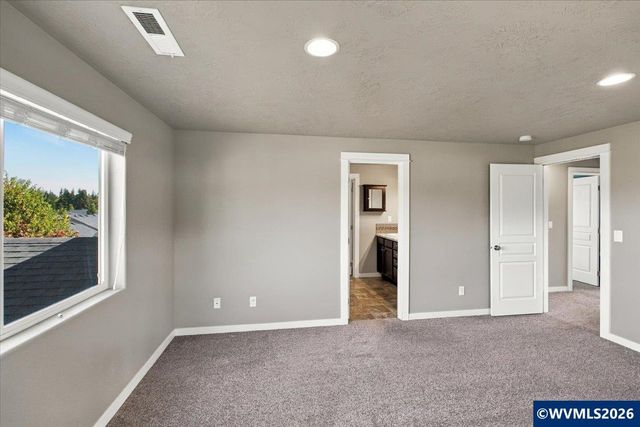 2677 Kingston Wy NW, Albany, OR 97321