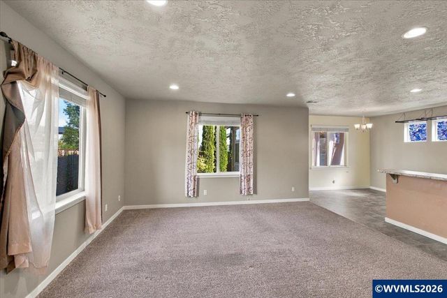 2677 Kingston Wy NW, Albany, OR 97321