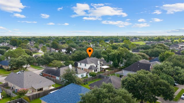 1814 Barretts Glen Drive, Pearland, TX 77581