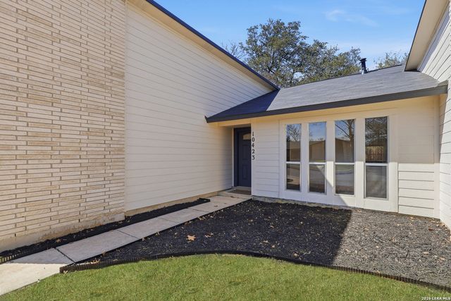 10423 Rock Cove, Converse, TX 78109
