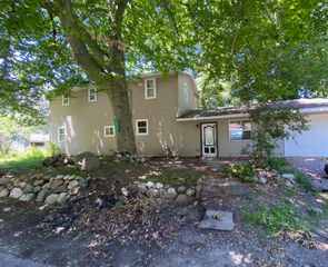 5042 4th Street, Hope Twp, MI 49046