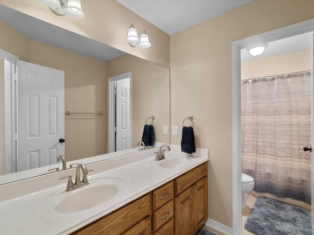 106 E Tulip St., White Oak, TX 75693