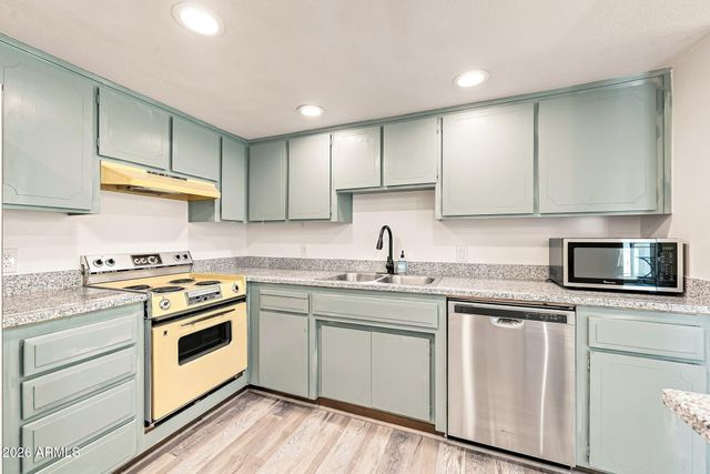 5205 S Hazelton Lane, Tempe, AZ 85283